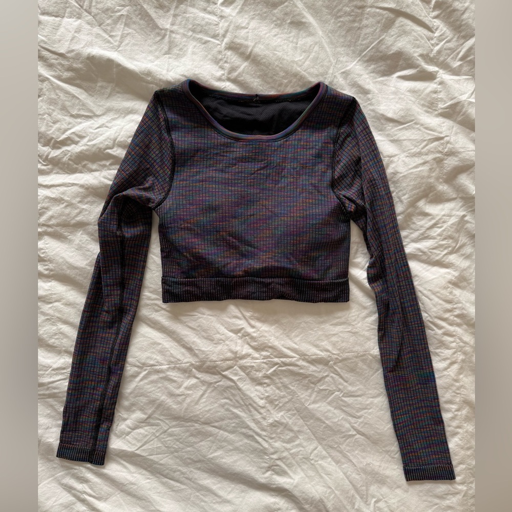 Lululemon long sleeve crop top